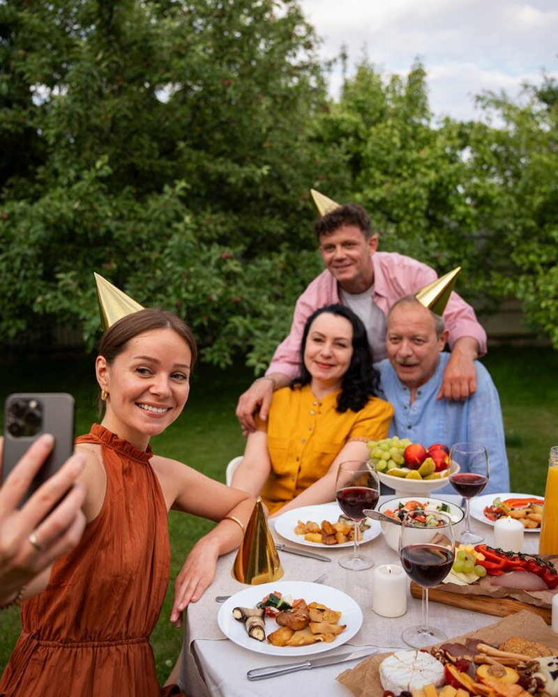 Family Reunion Bus Rental | Group Transportation